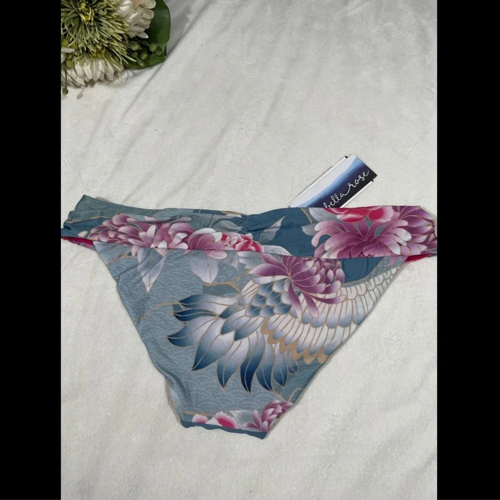 NWT Isabella Rose Maui Beaded Bikini Bottom Medium‎